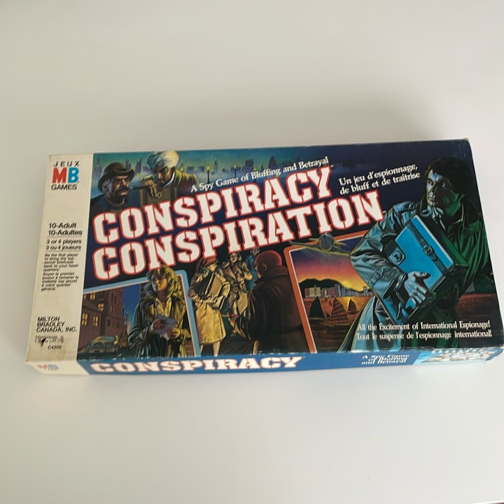 New -never played 1983 Vintage MB Conspiracy A Spy Game of Bluffing and Betrayal